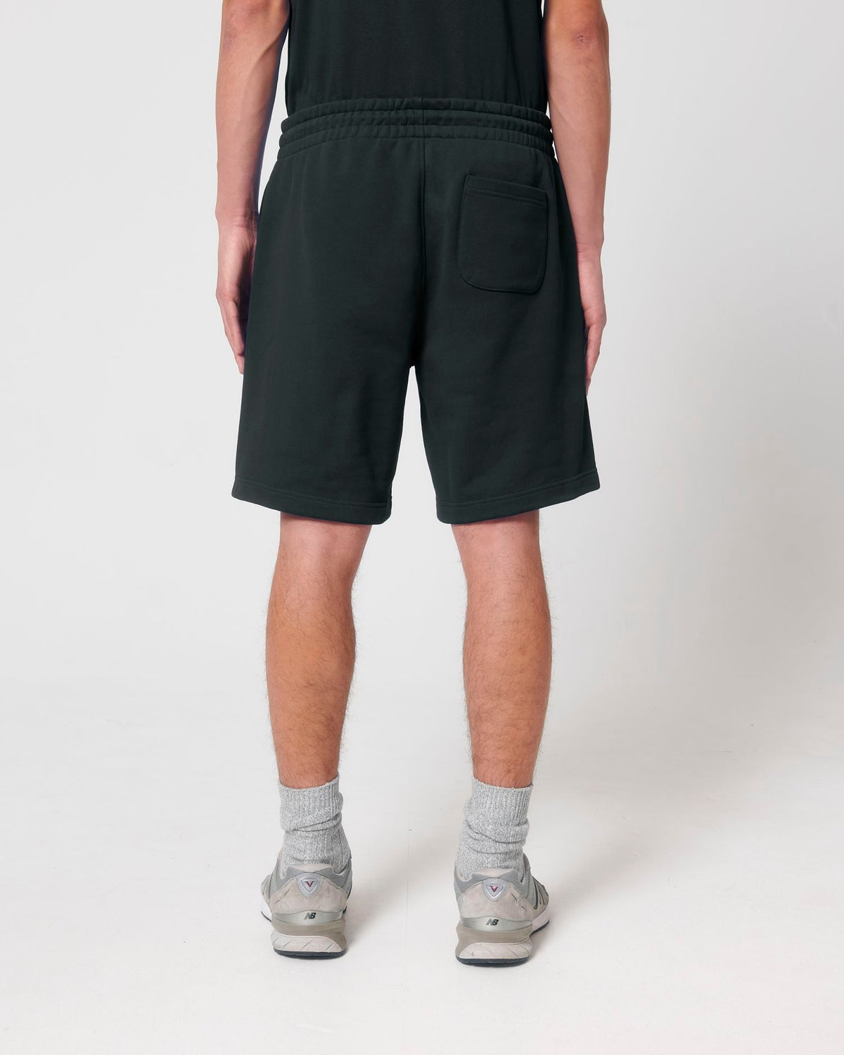 Black - C002