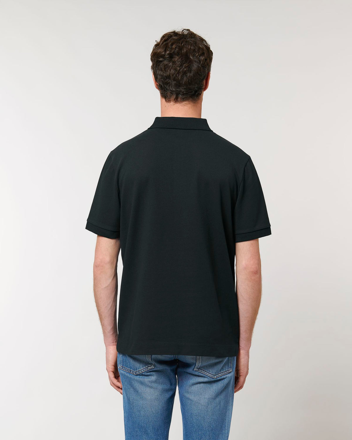 Black - C002