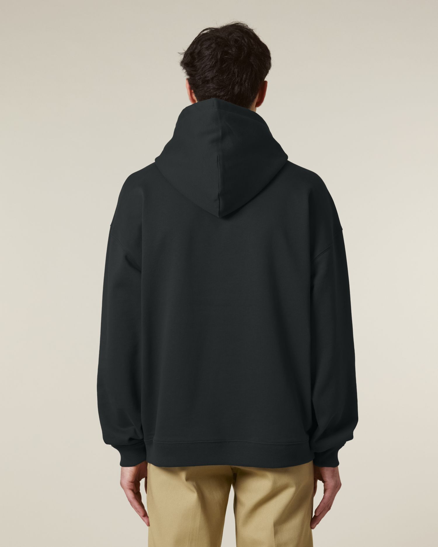 Black - C002