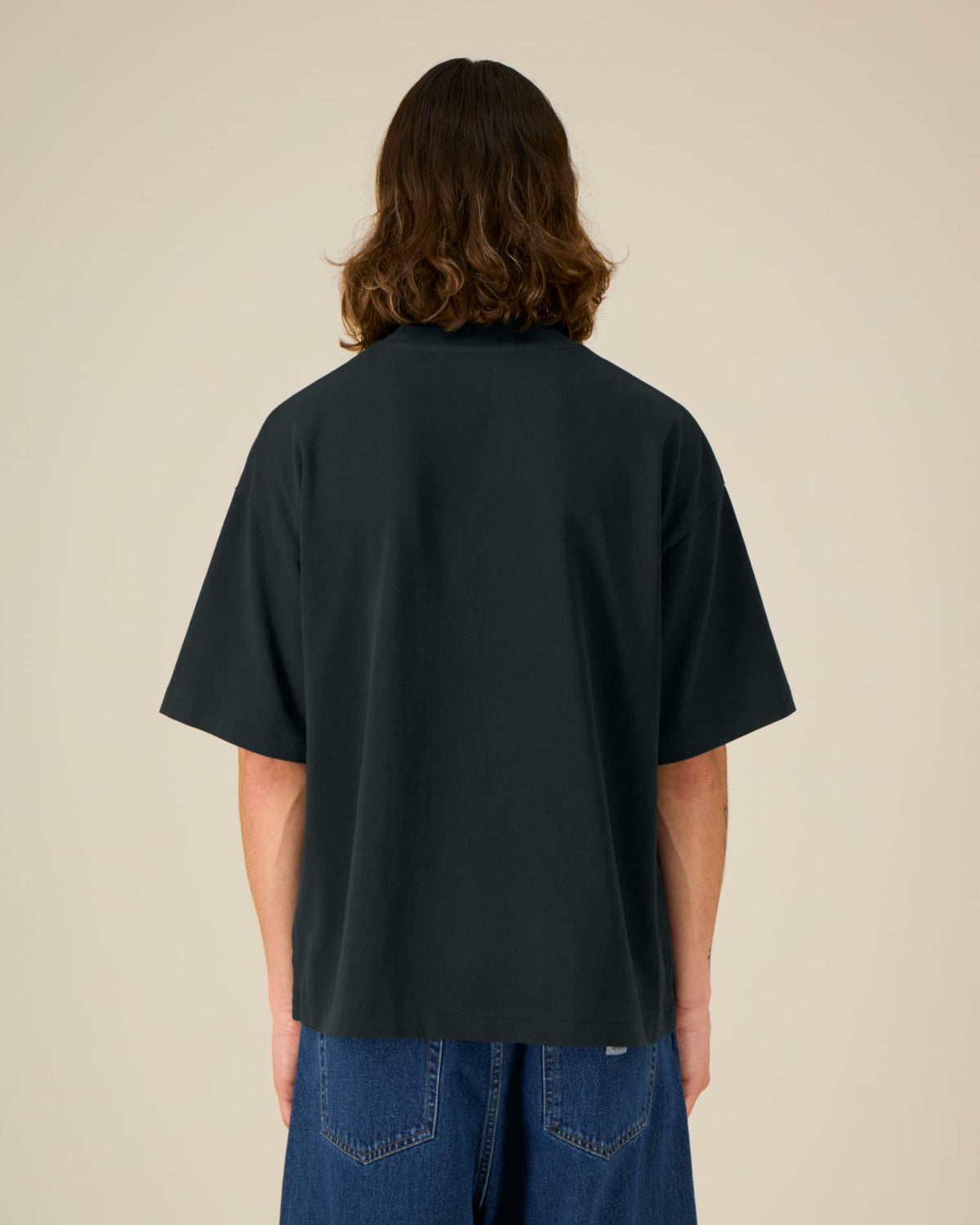 Black - C002