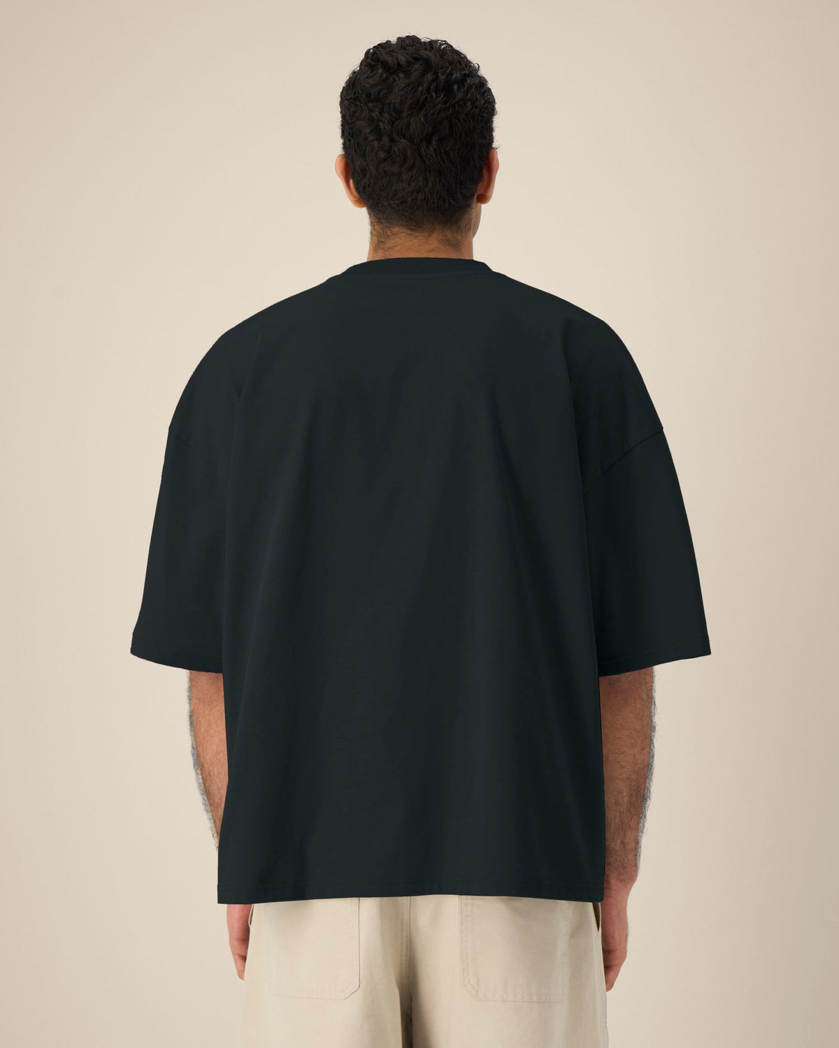 Black - C002