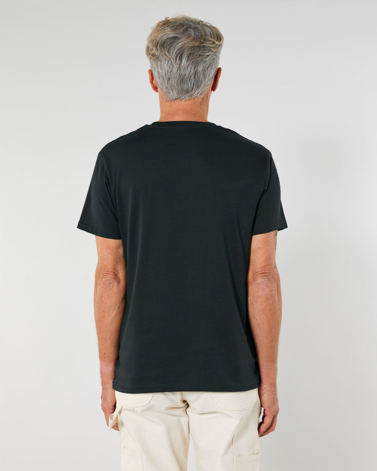 Black - C002