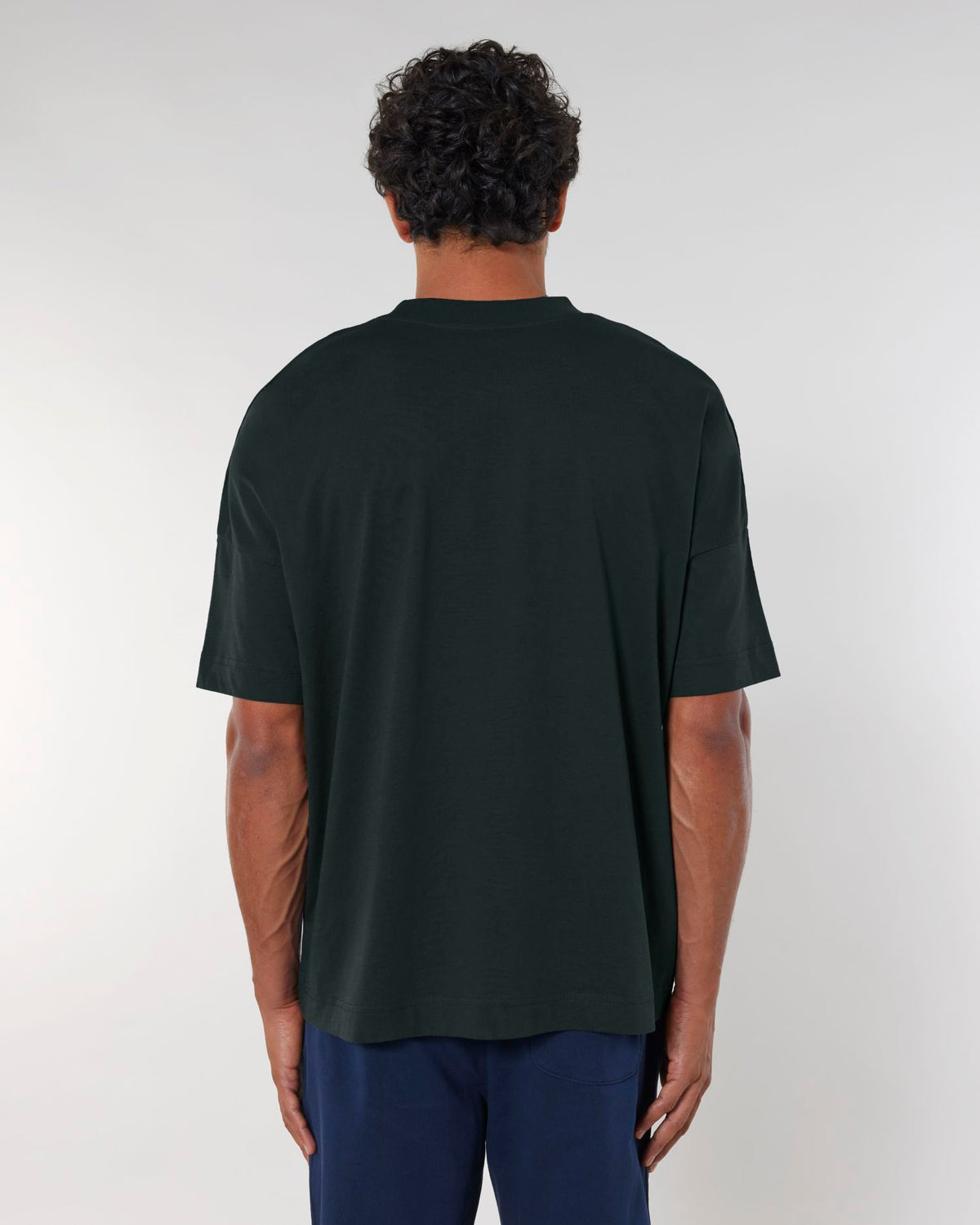 Black - C002