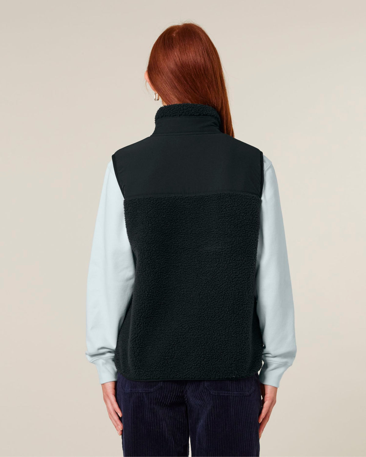 Black - C002