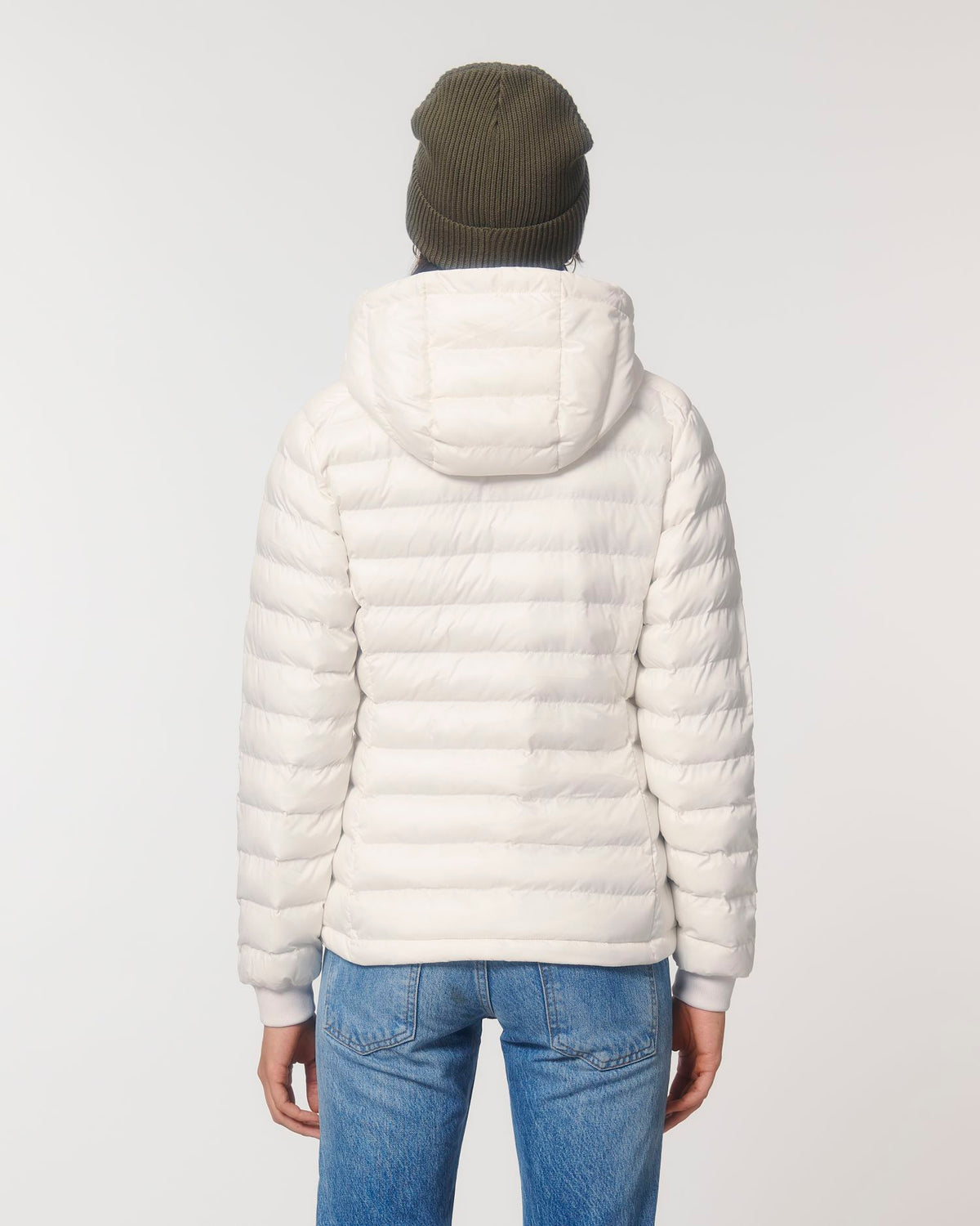 Off White - C018