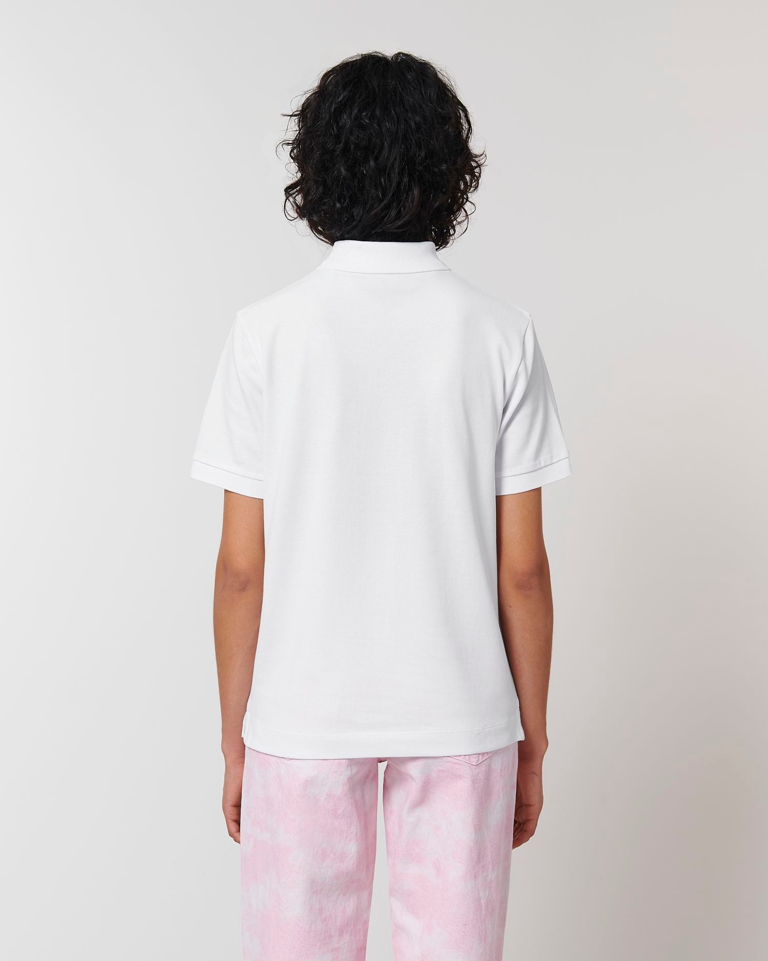 White - C001