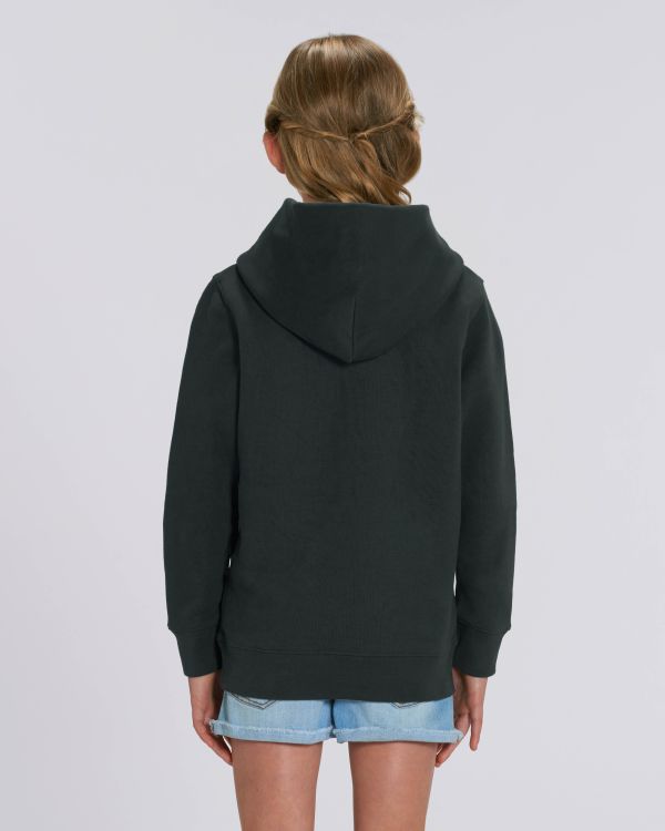 Black - C002