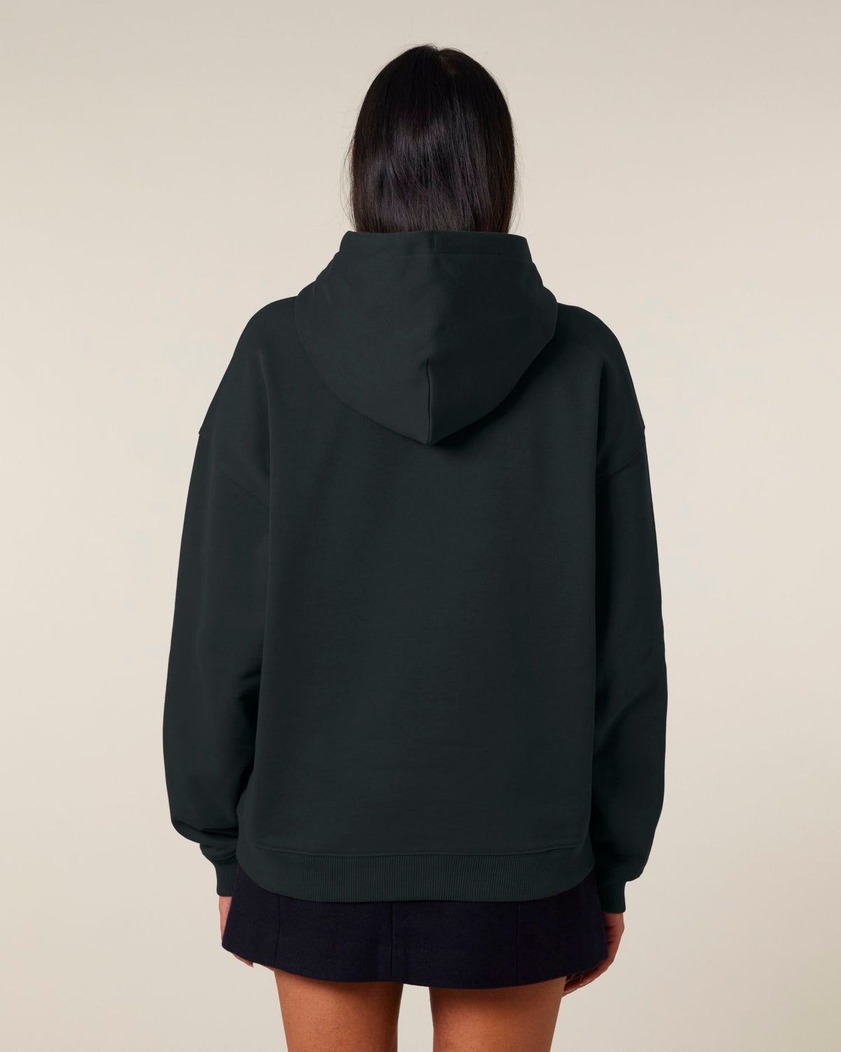 Black - C002