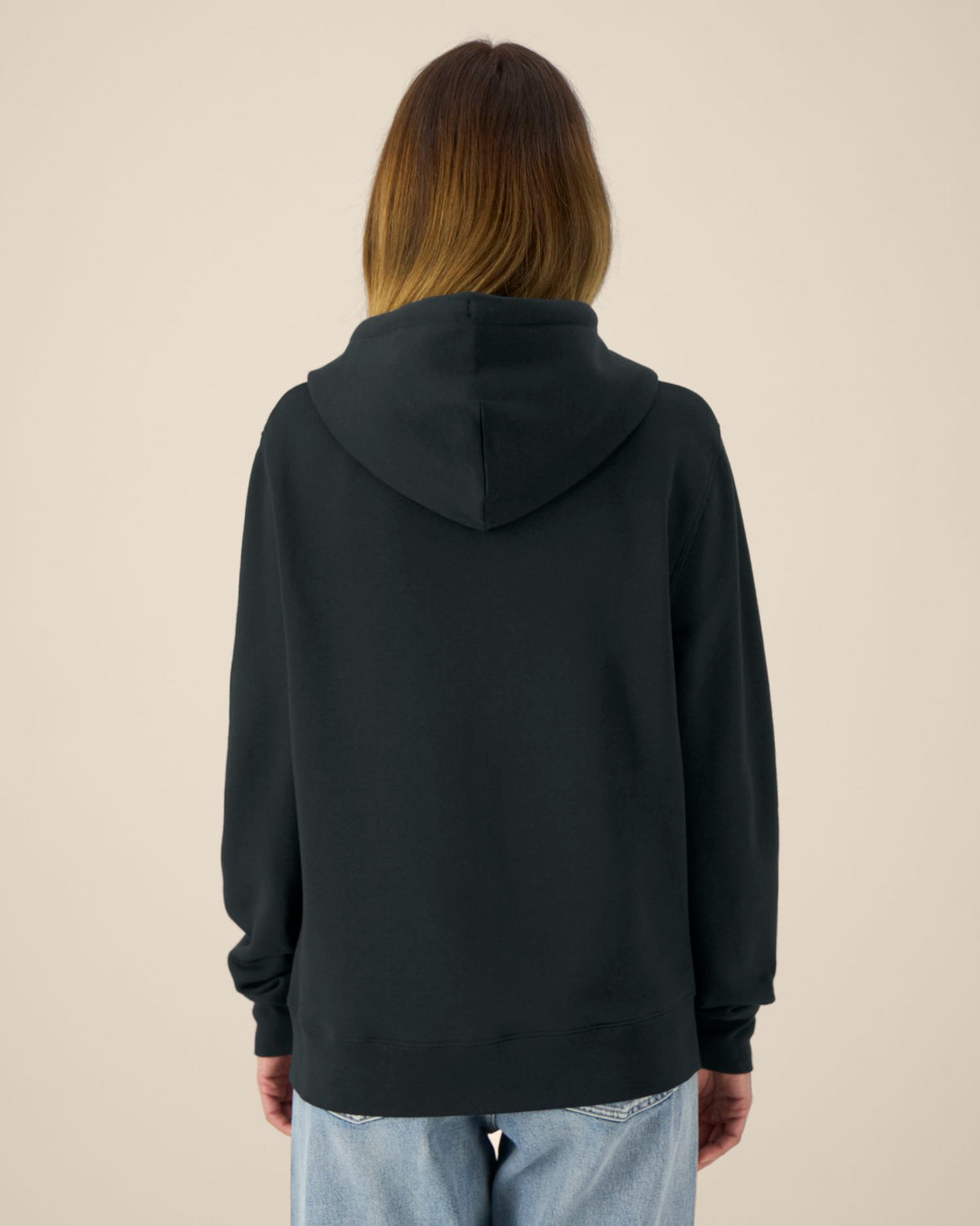 Black - C002