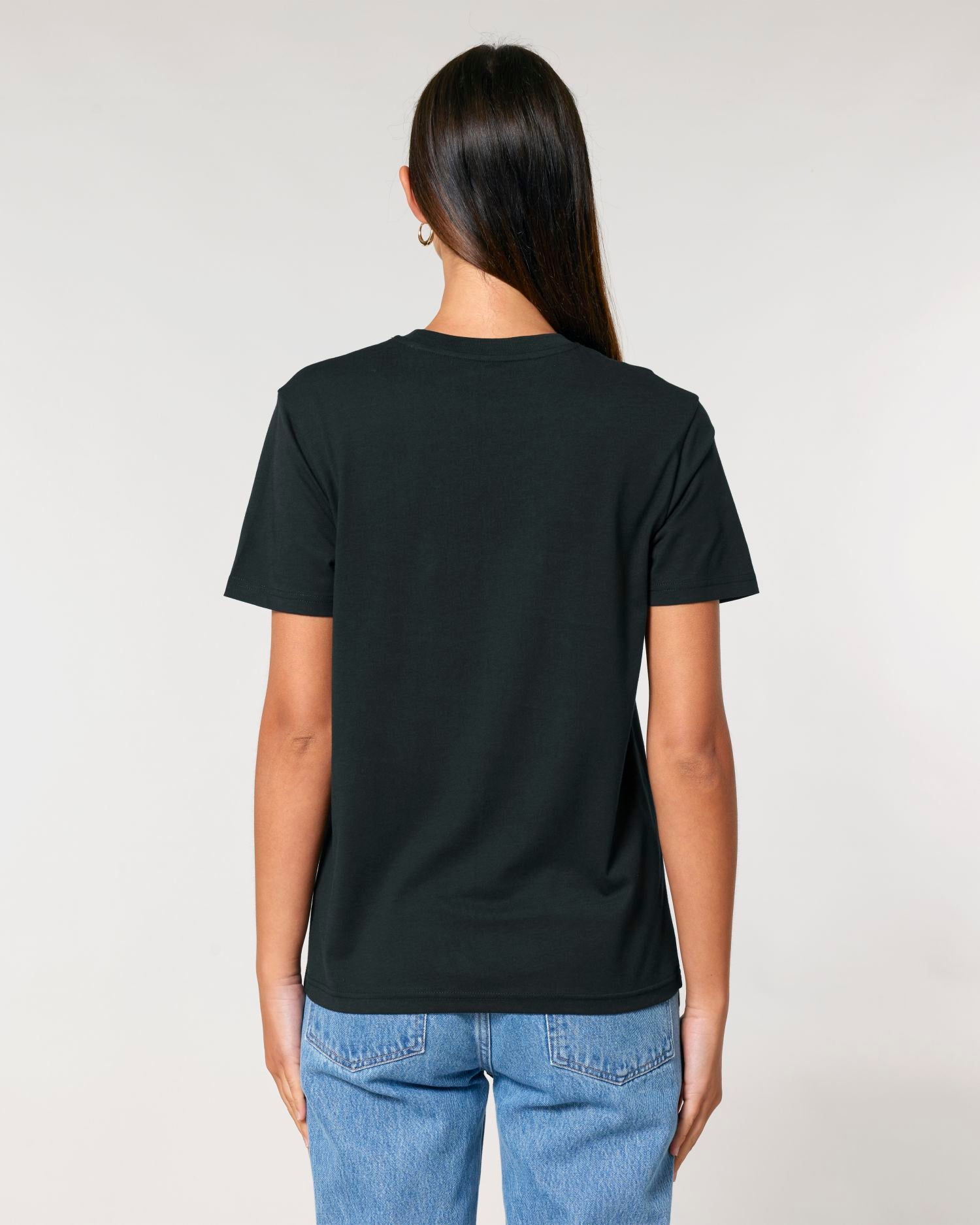 Black - C002