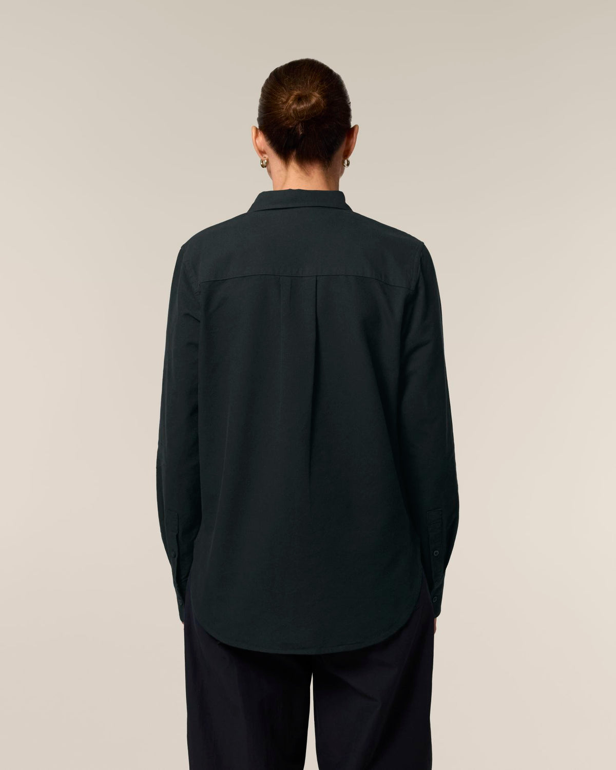 Black - C002