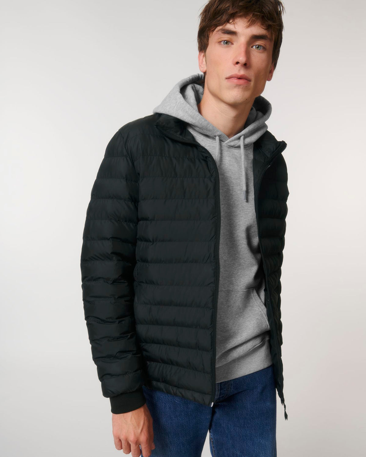 Black - C002