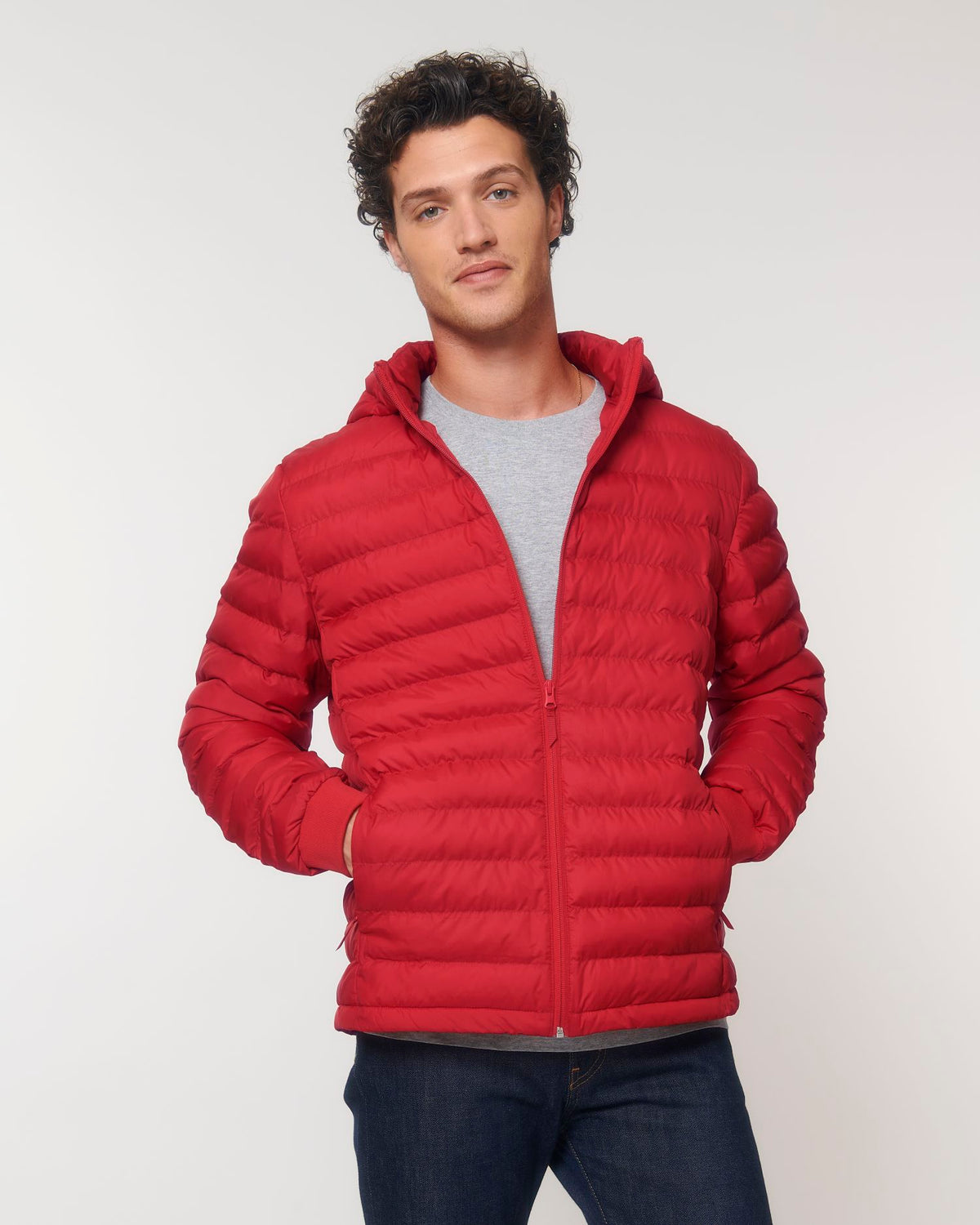 Red - C004