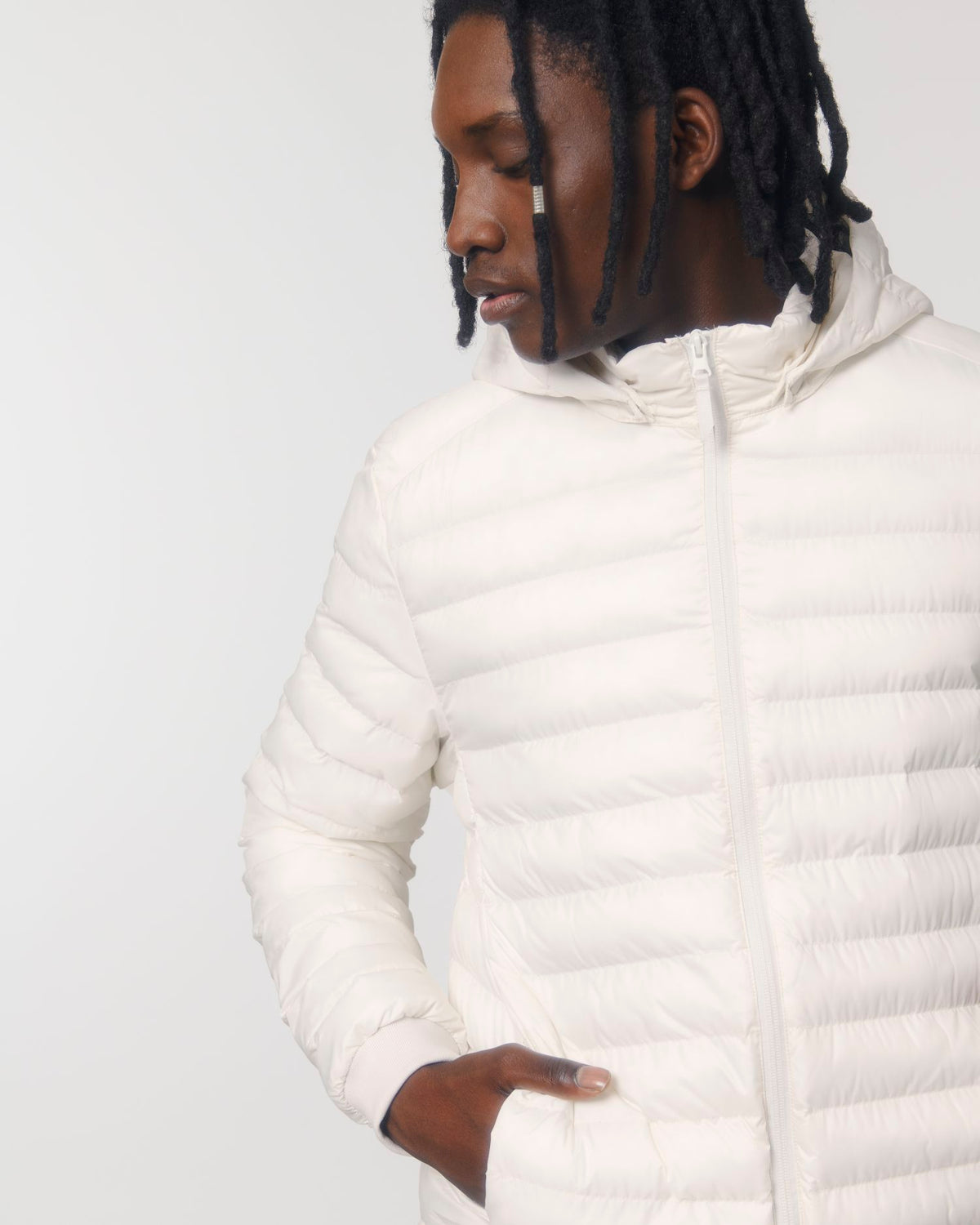 Off White - C018
