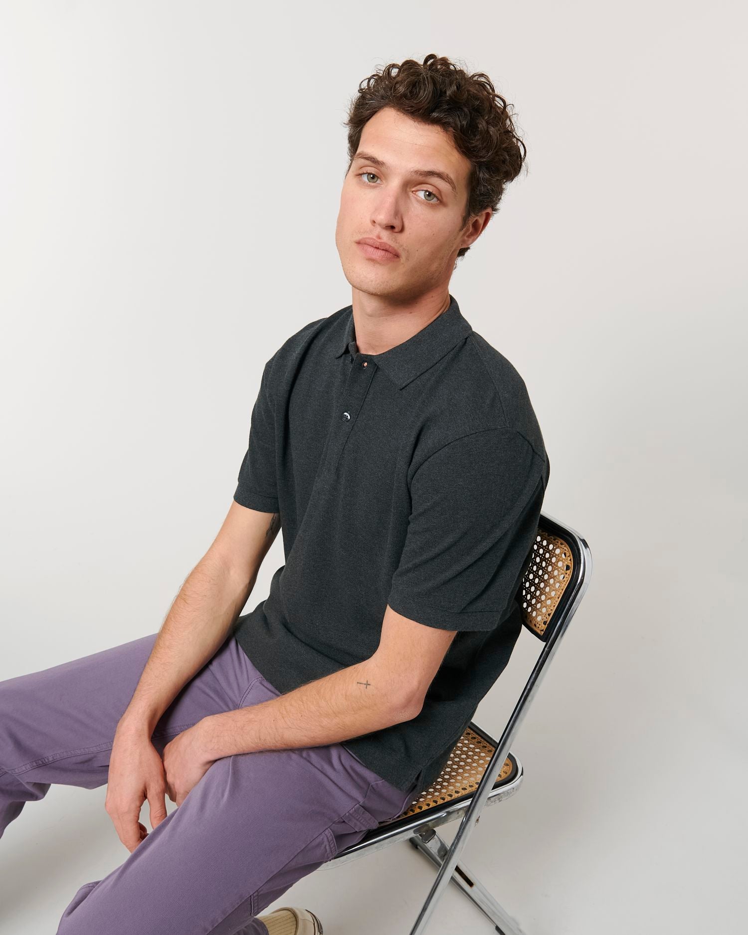 Dark Heather Grey - C651