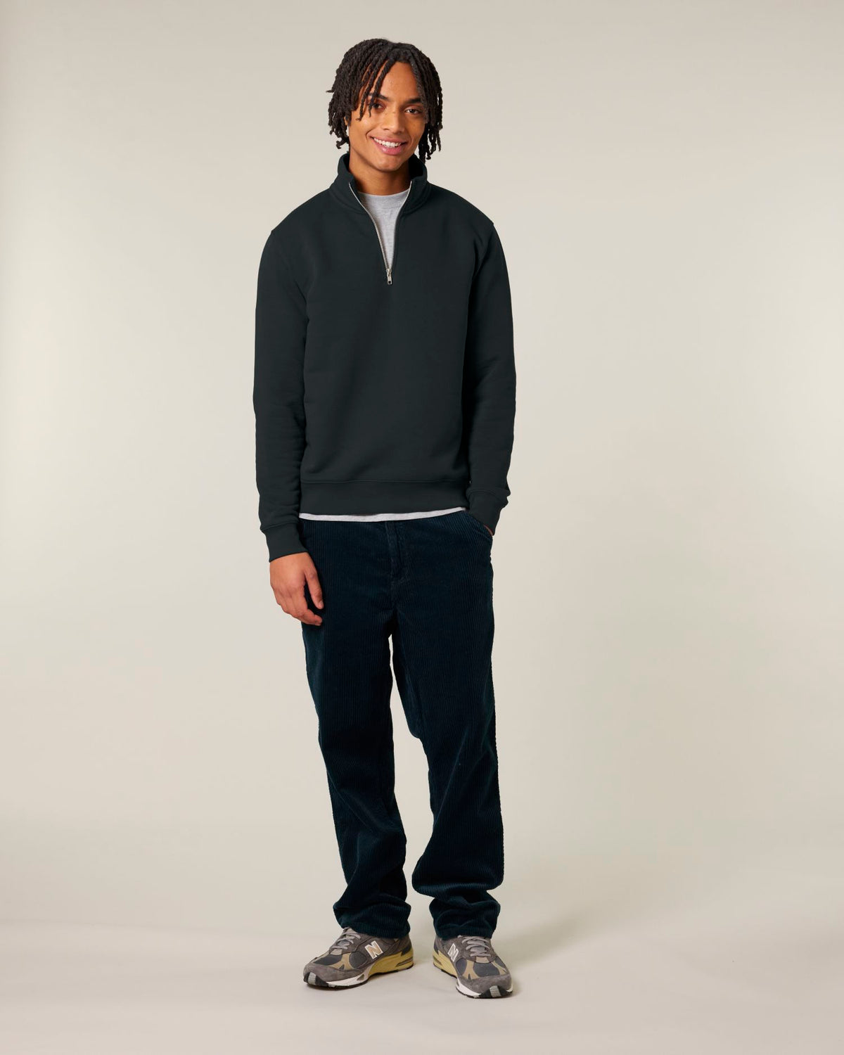 Black - C002