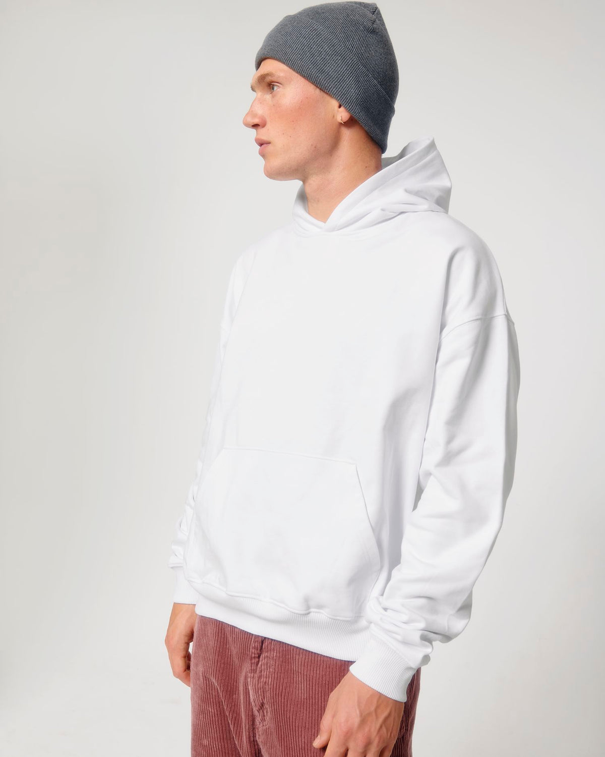 White - C001