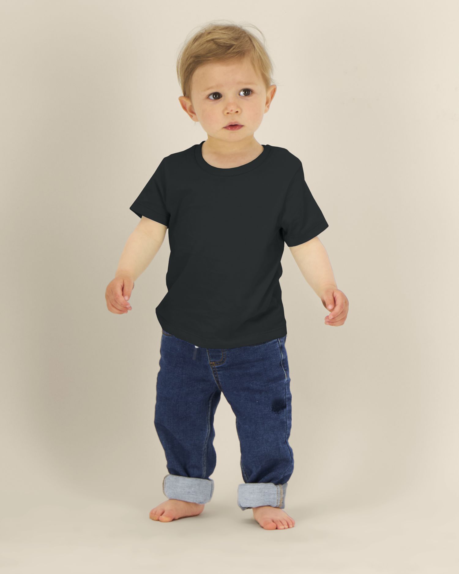 Black - C002