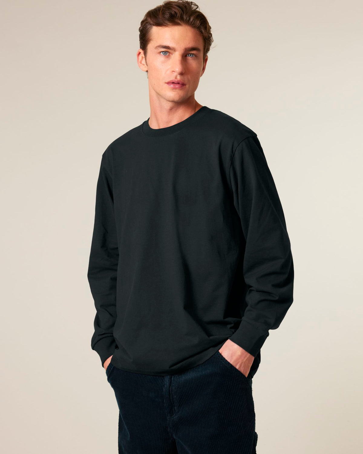 Black - C002