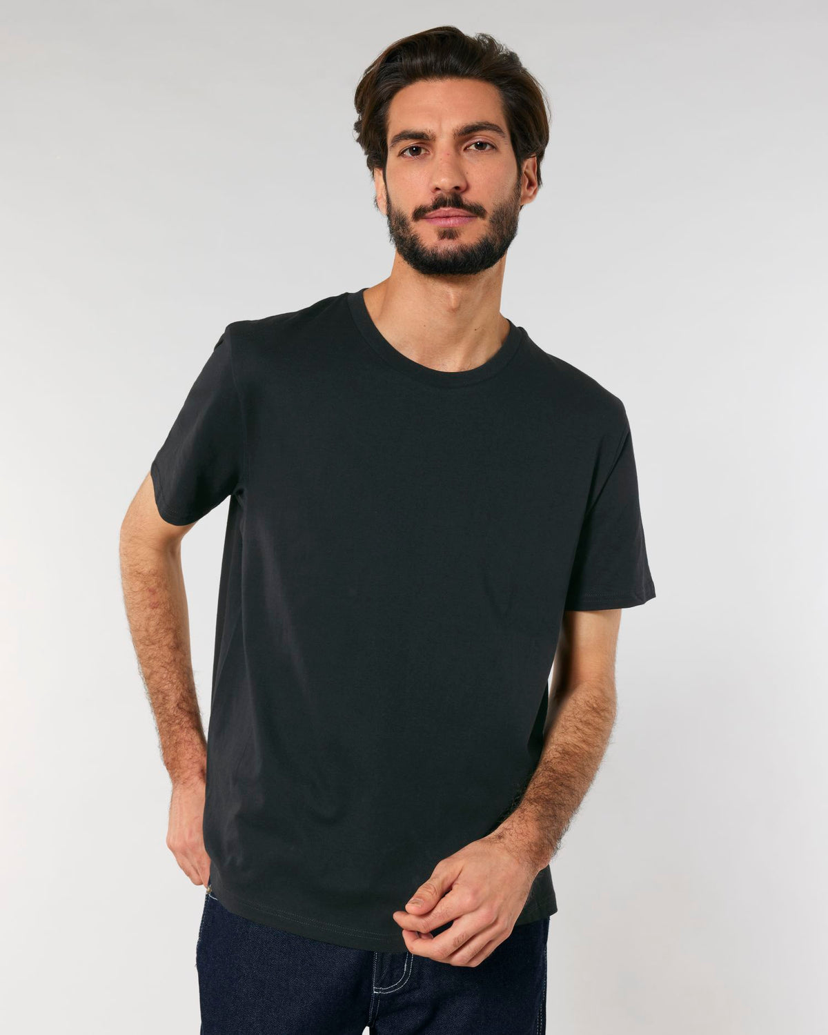 Black - C002
