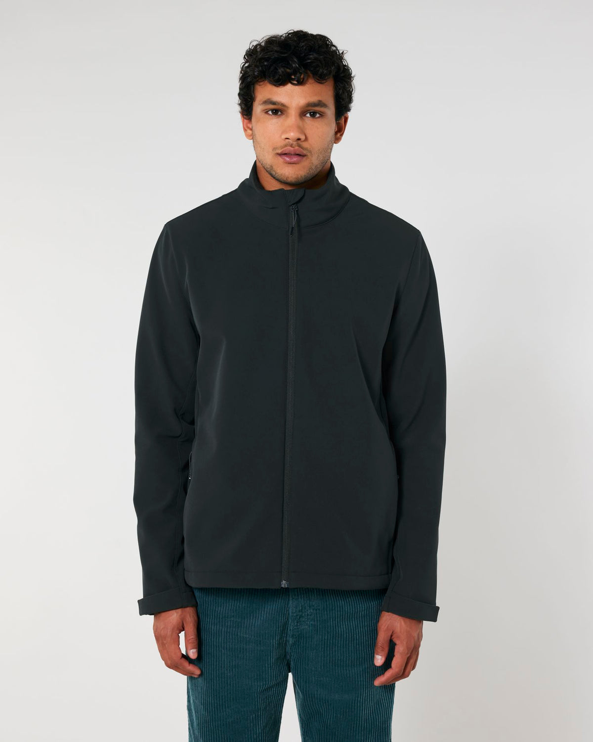 Black - C002