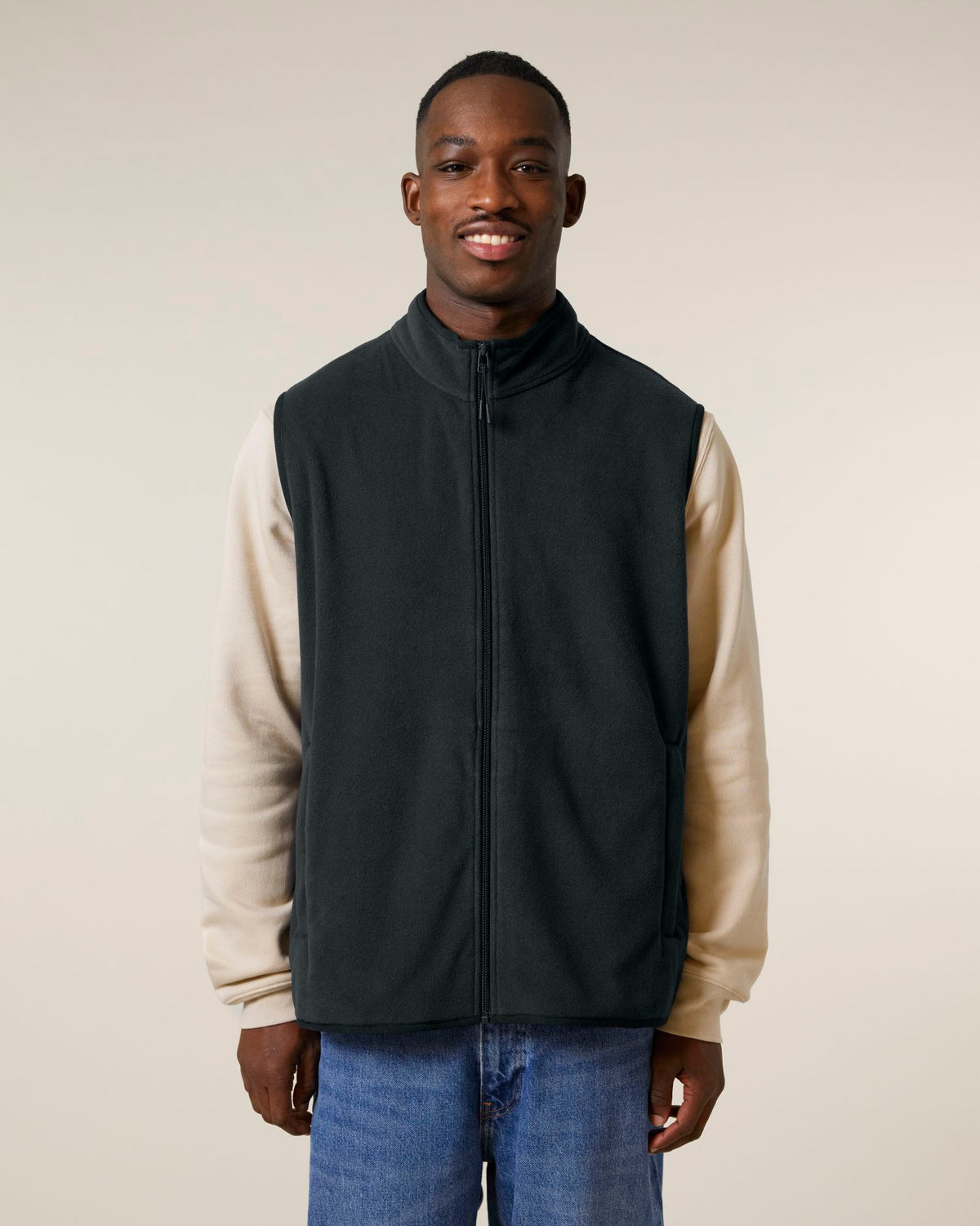 Black - C002
