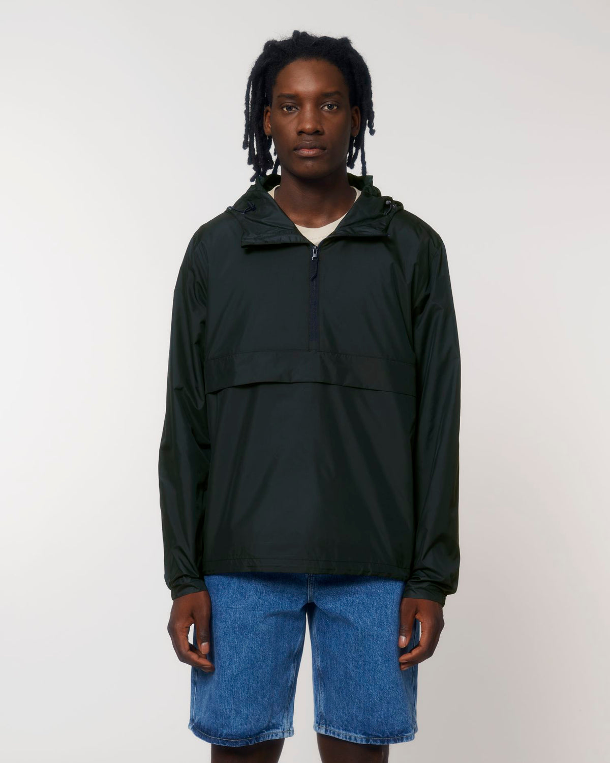 Black - C002