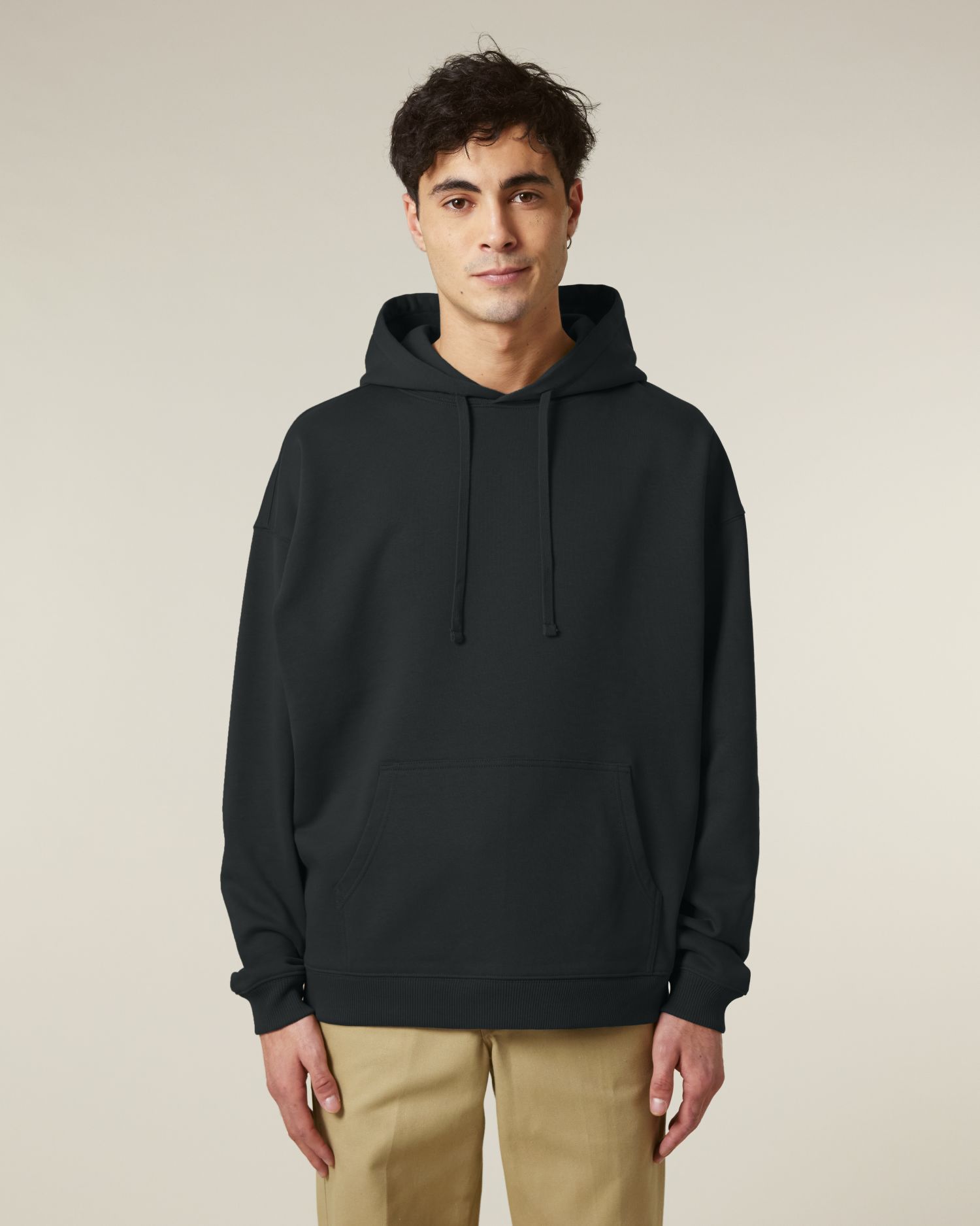 Black - C002