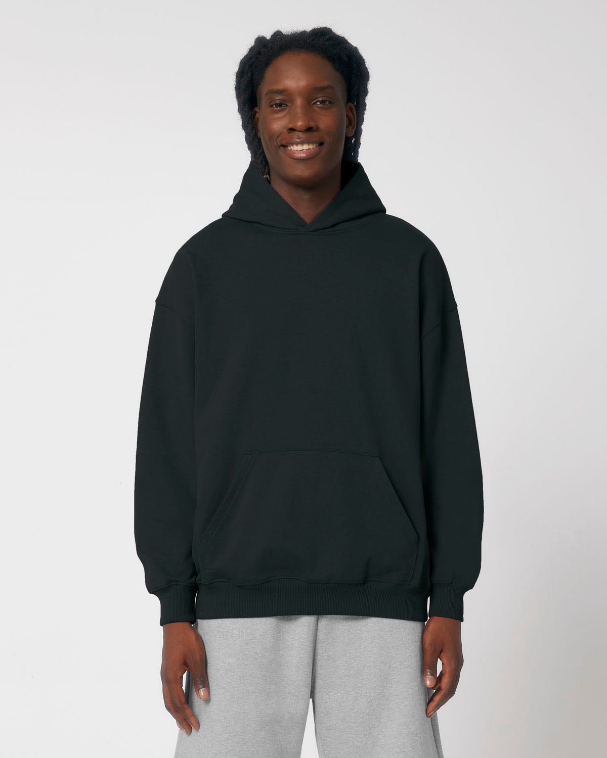 Black - C002