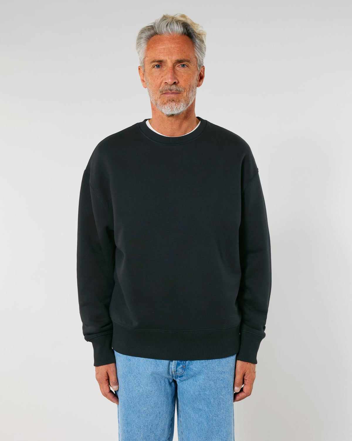 Black - C002
