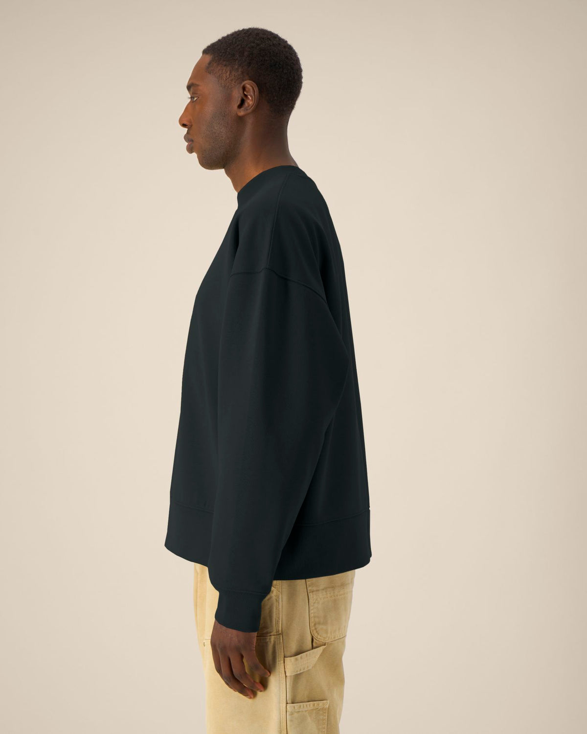 Black - C002
