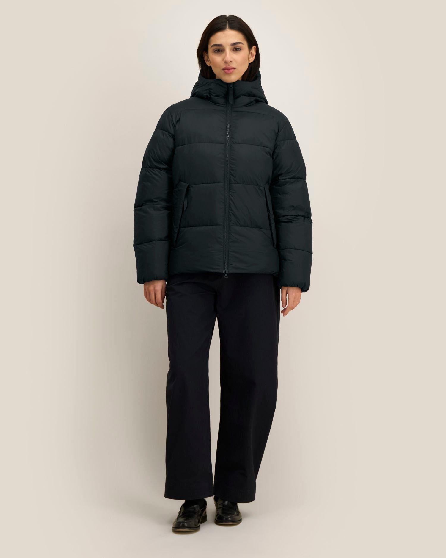 Black - C002