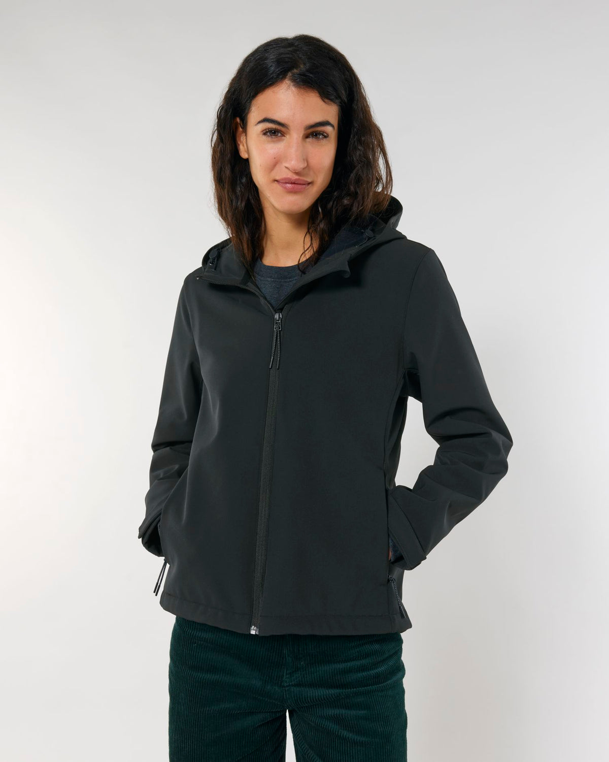 Black - C002