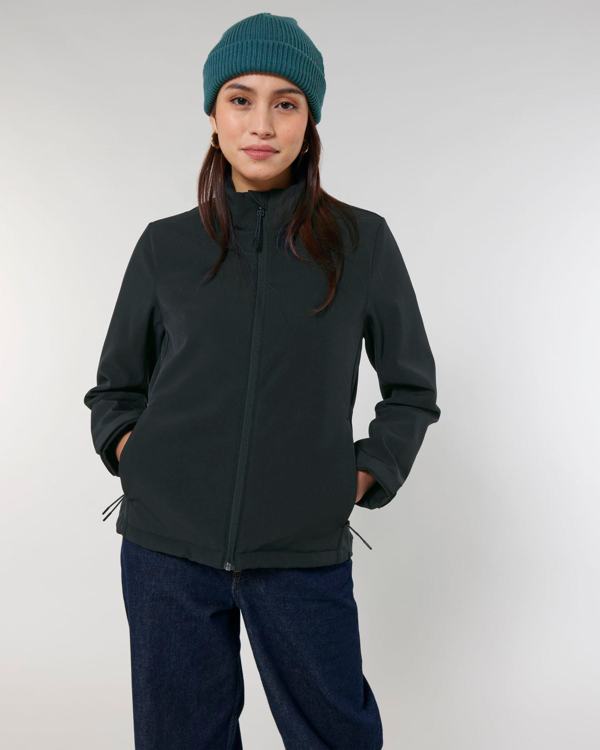 Black - C002
