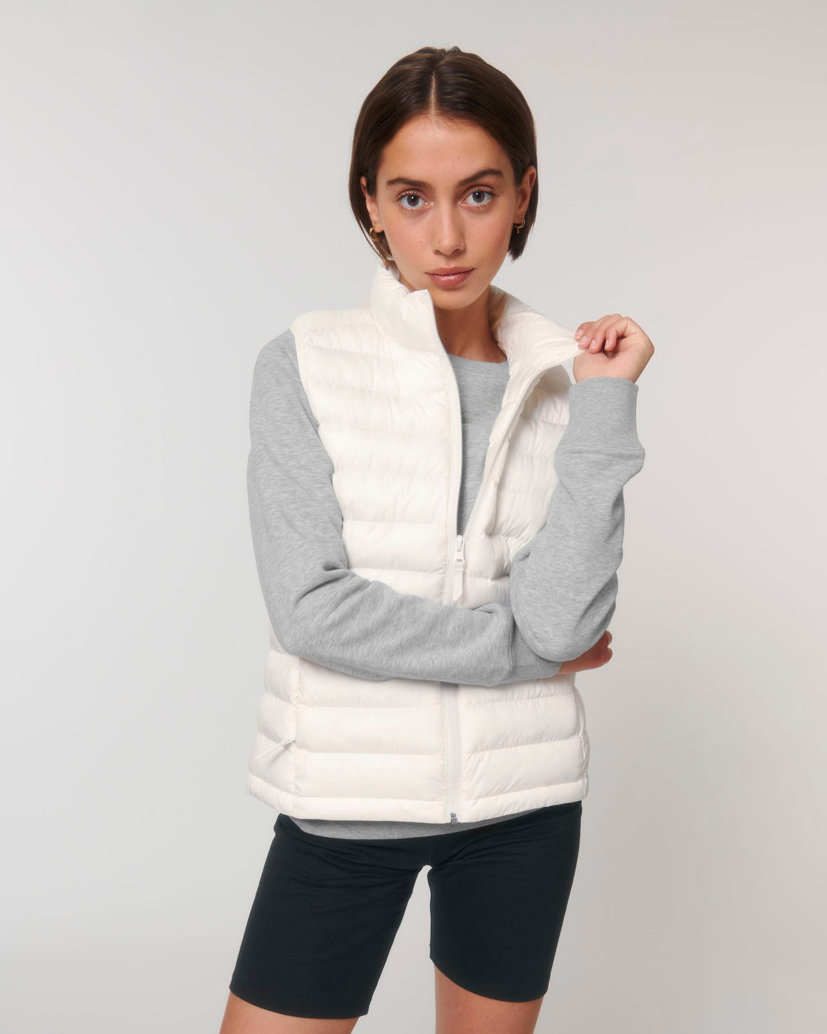 Off White - C018