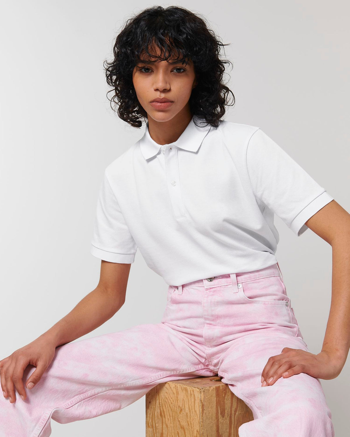 White - C001