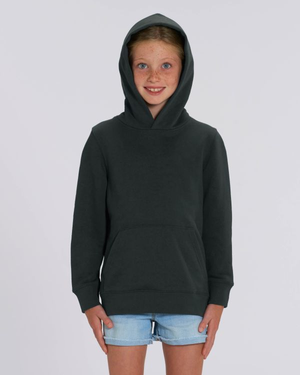 Black - C002