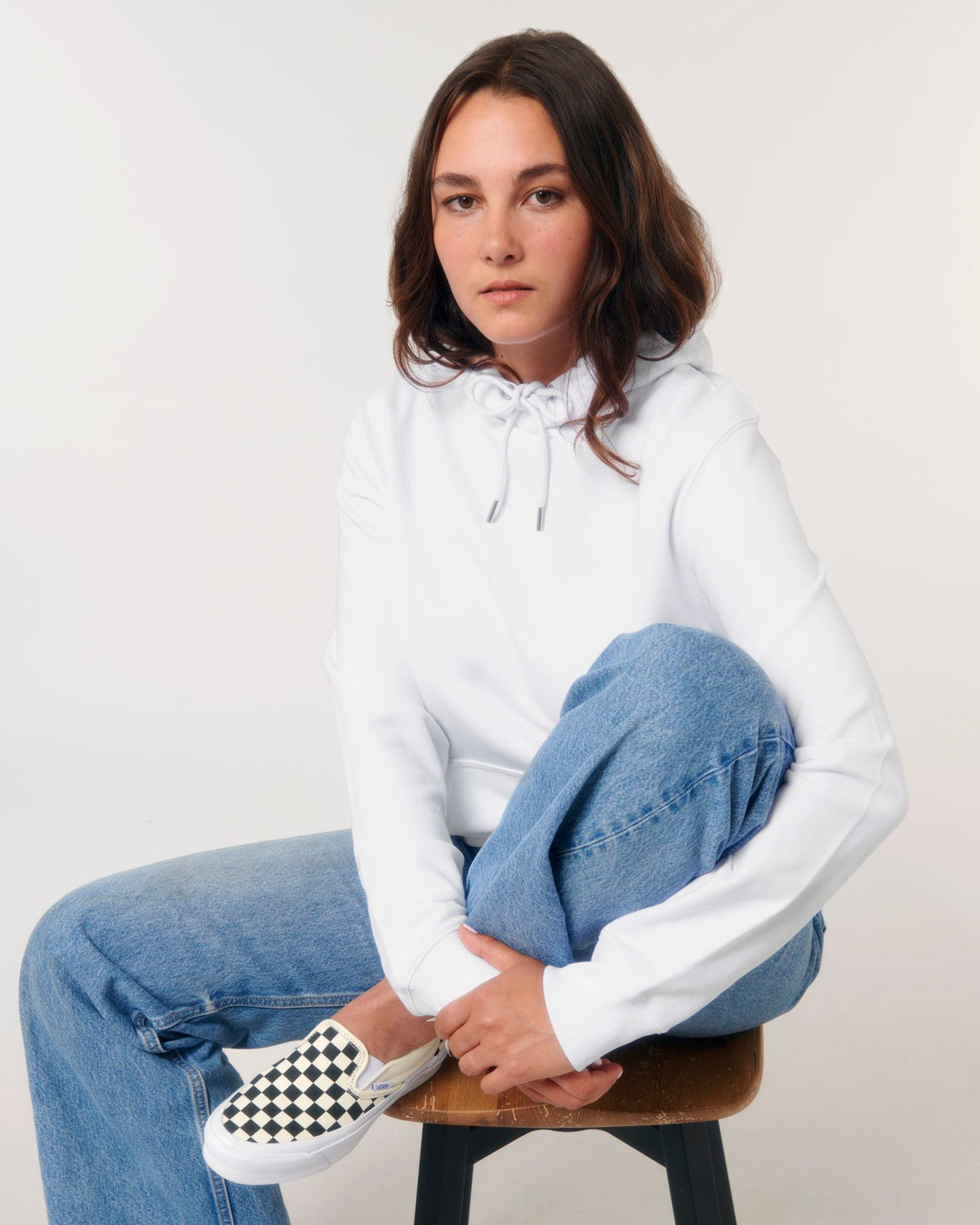 White - C001