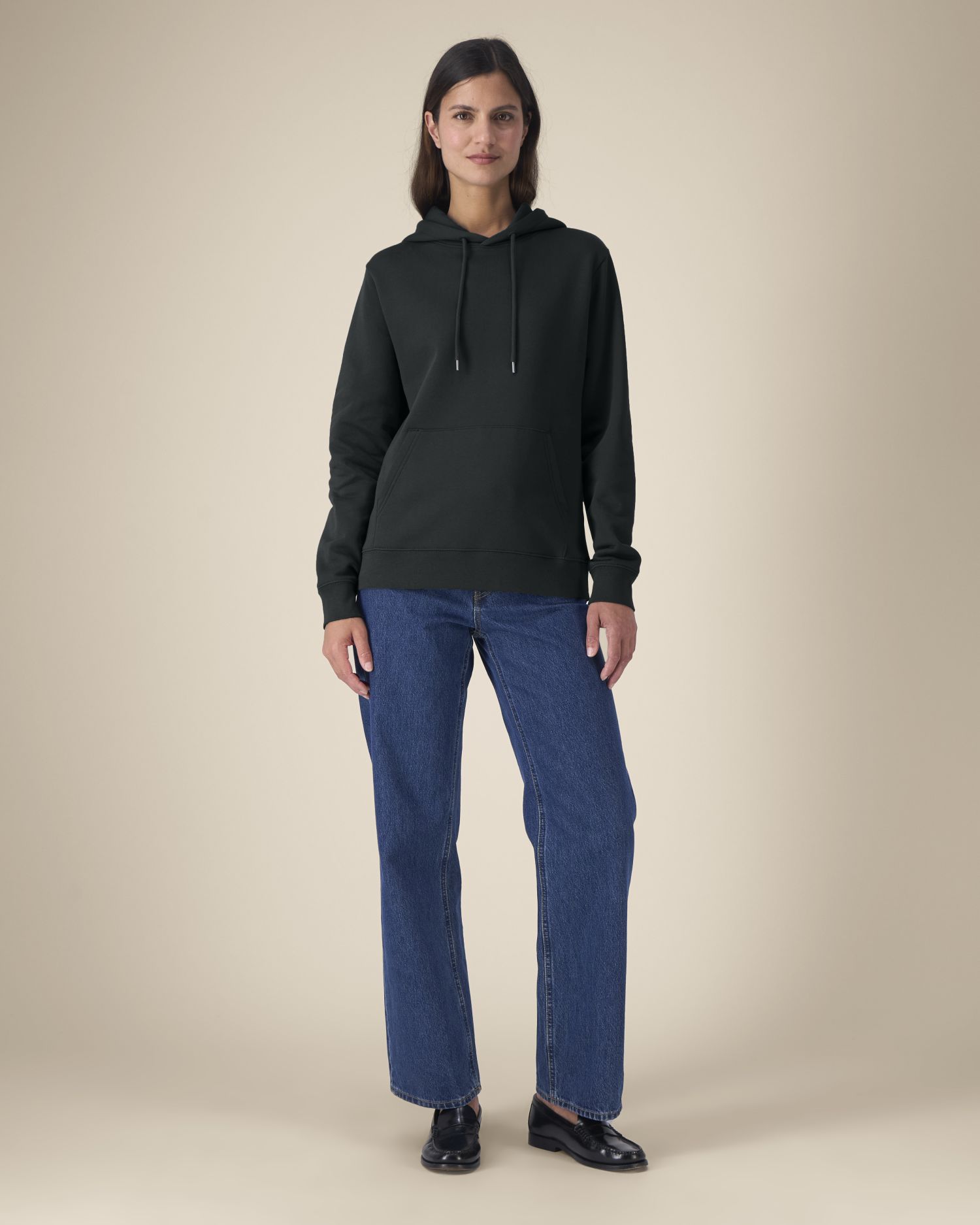 Black - C002