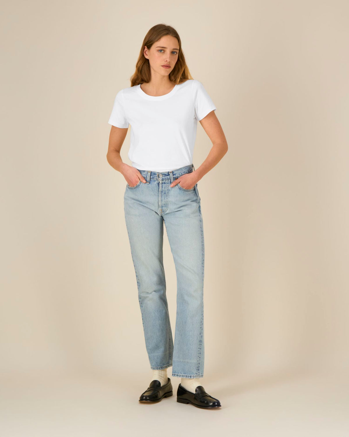 White - C001