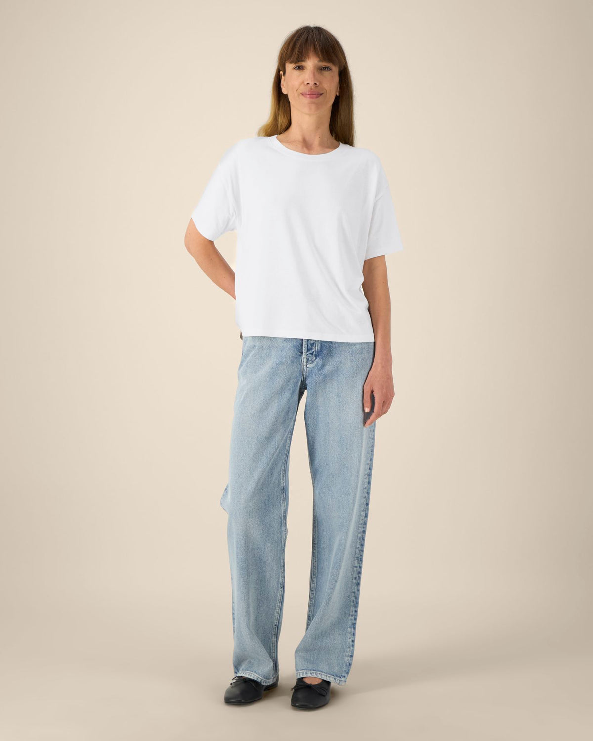 White - C001