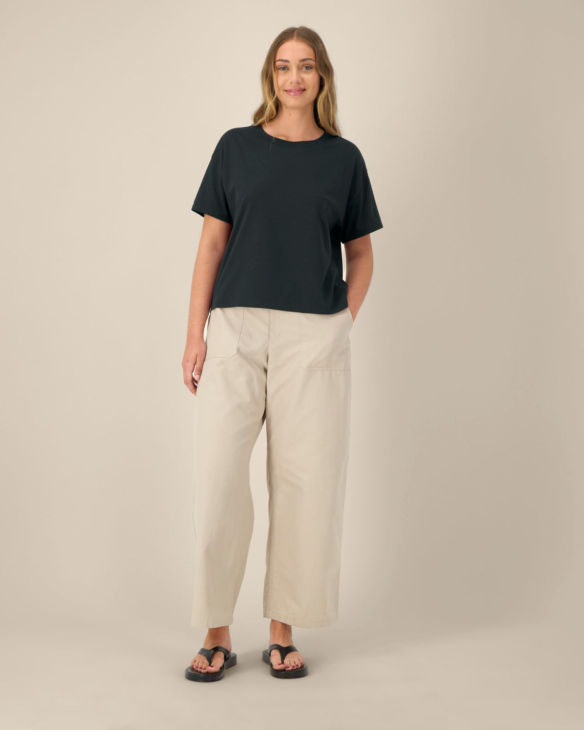 Black - C002