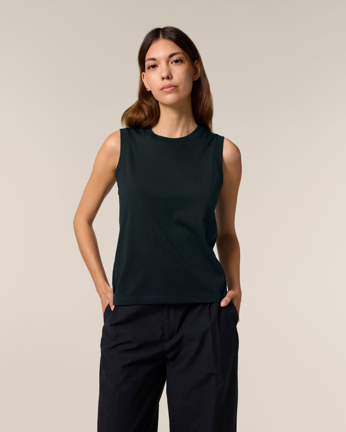 Black - C002