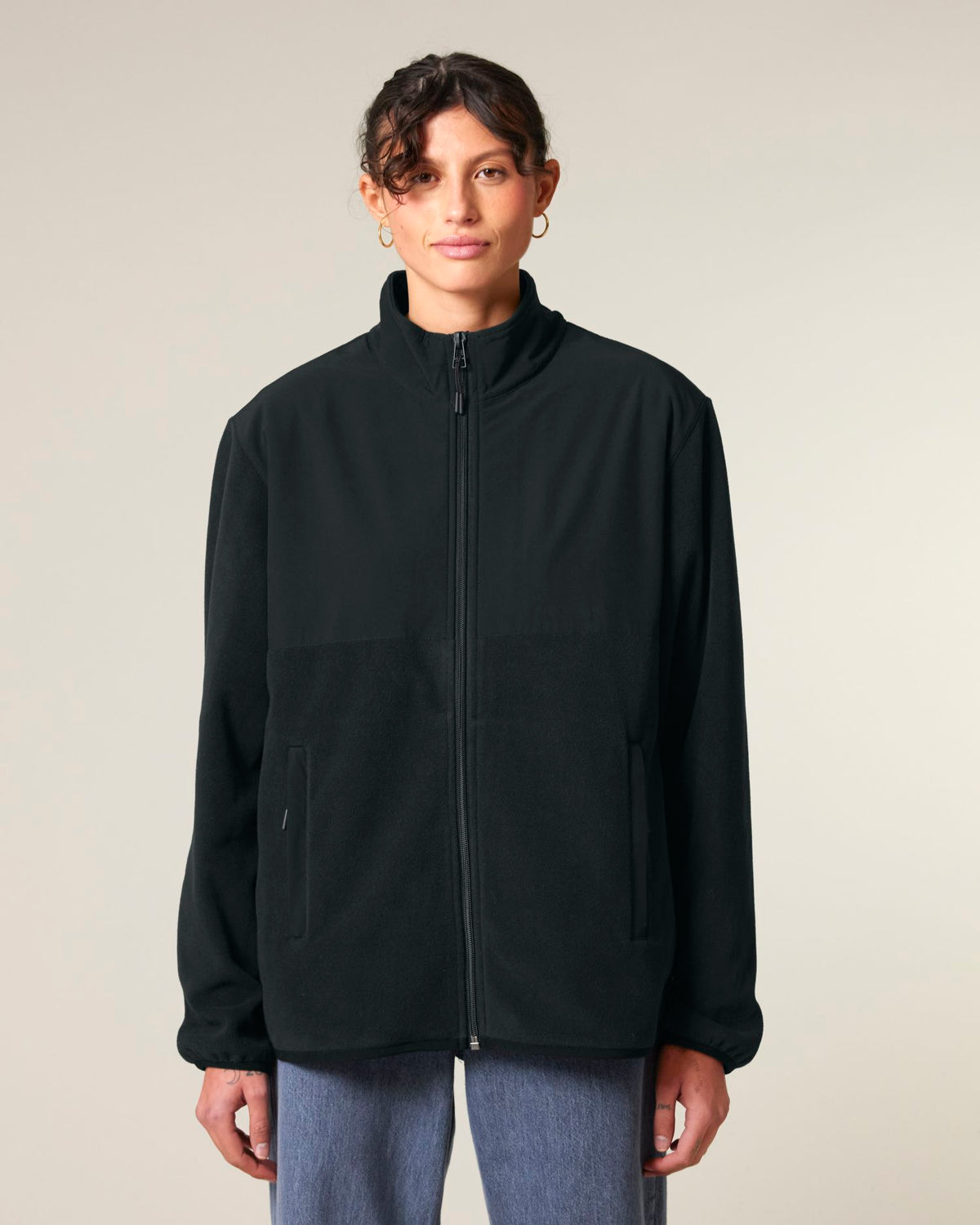 Black - C002