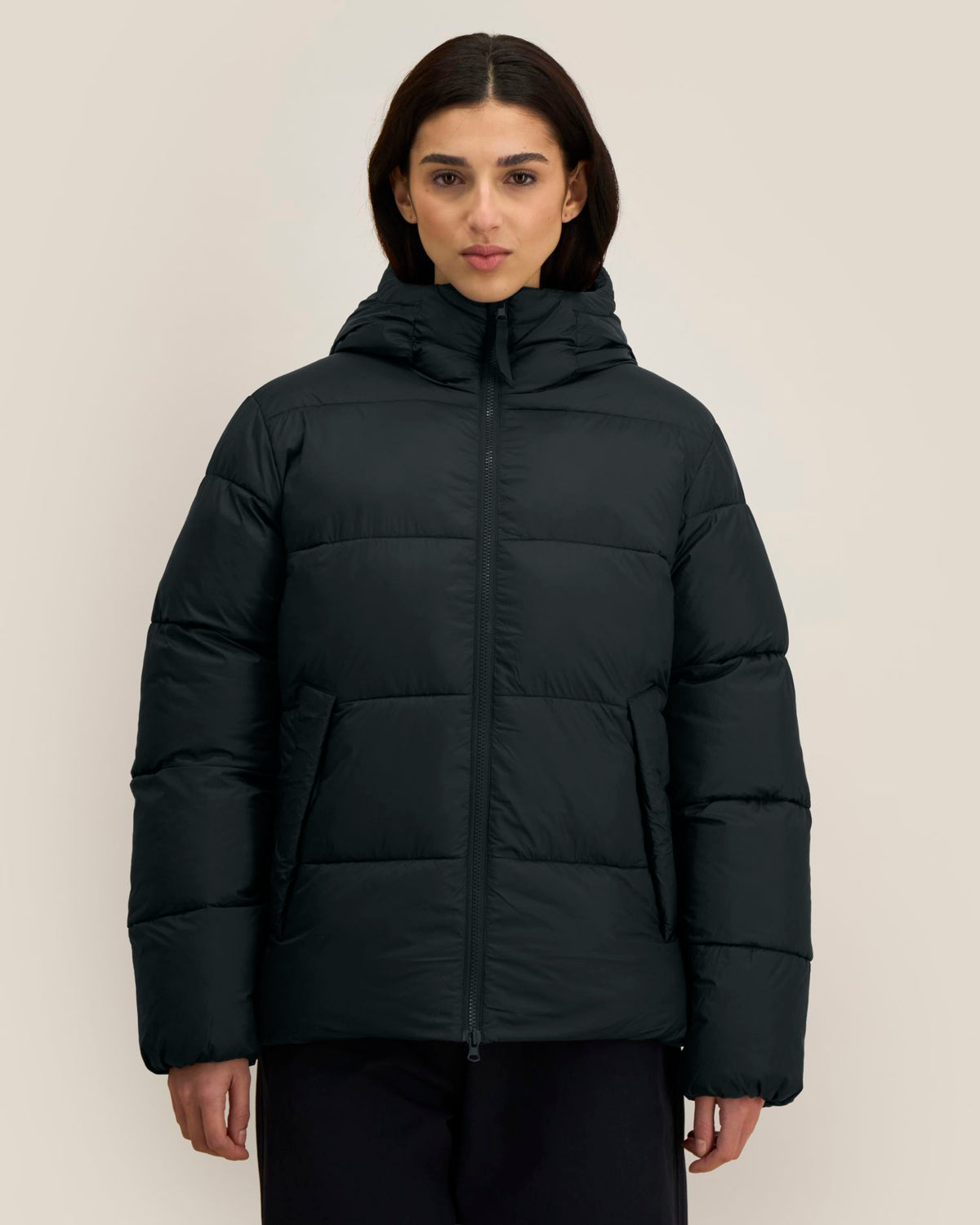 Black - C002