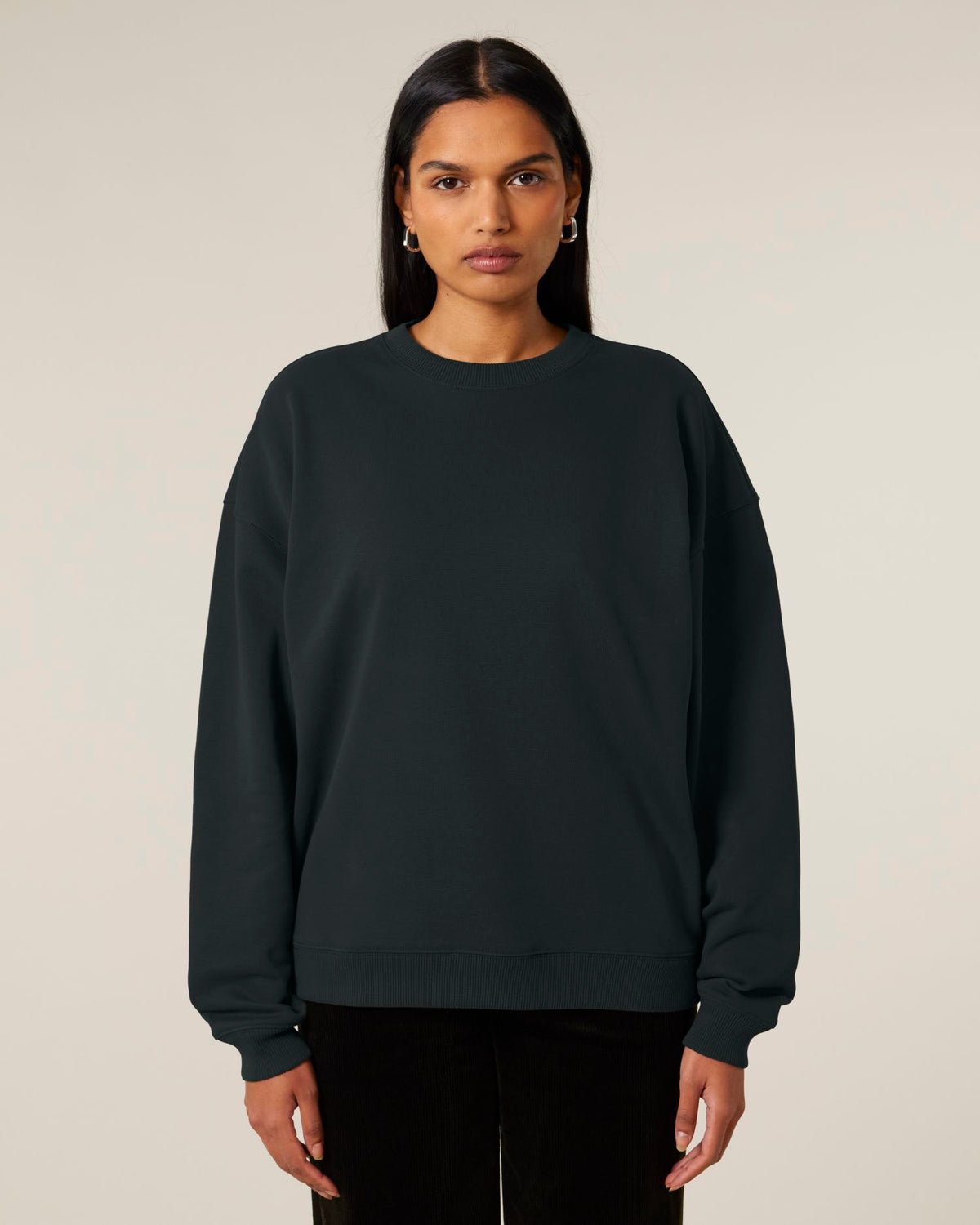 Black - C002