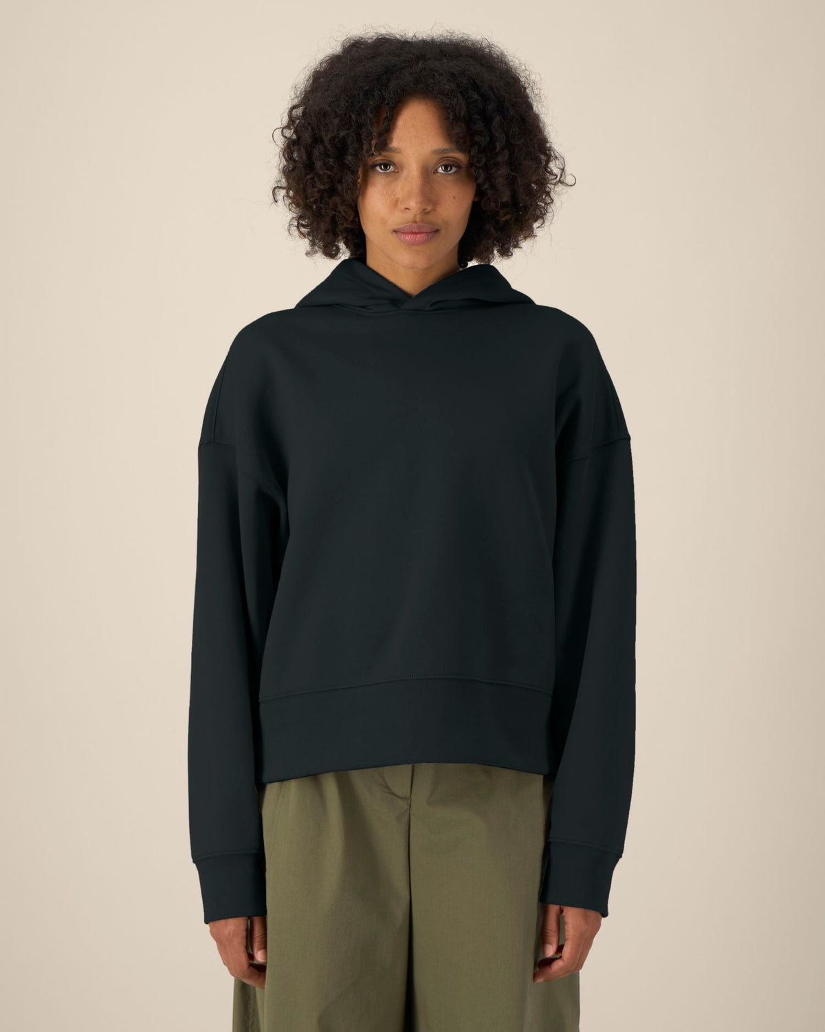 Black - C002