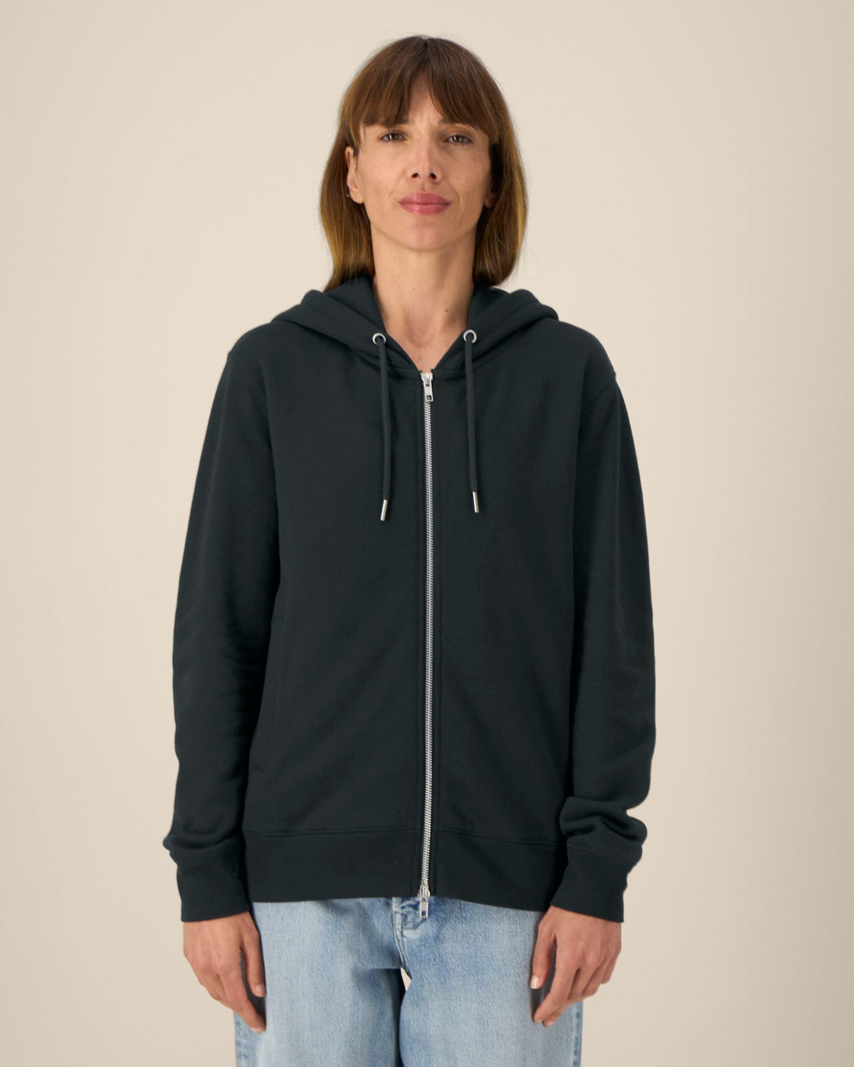 Black - C002