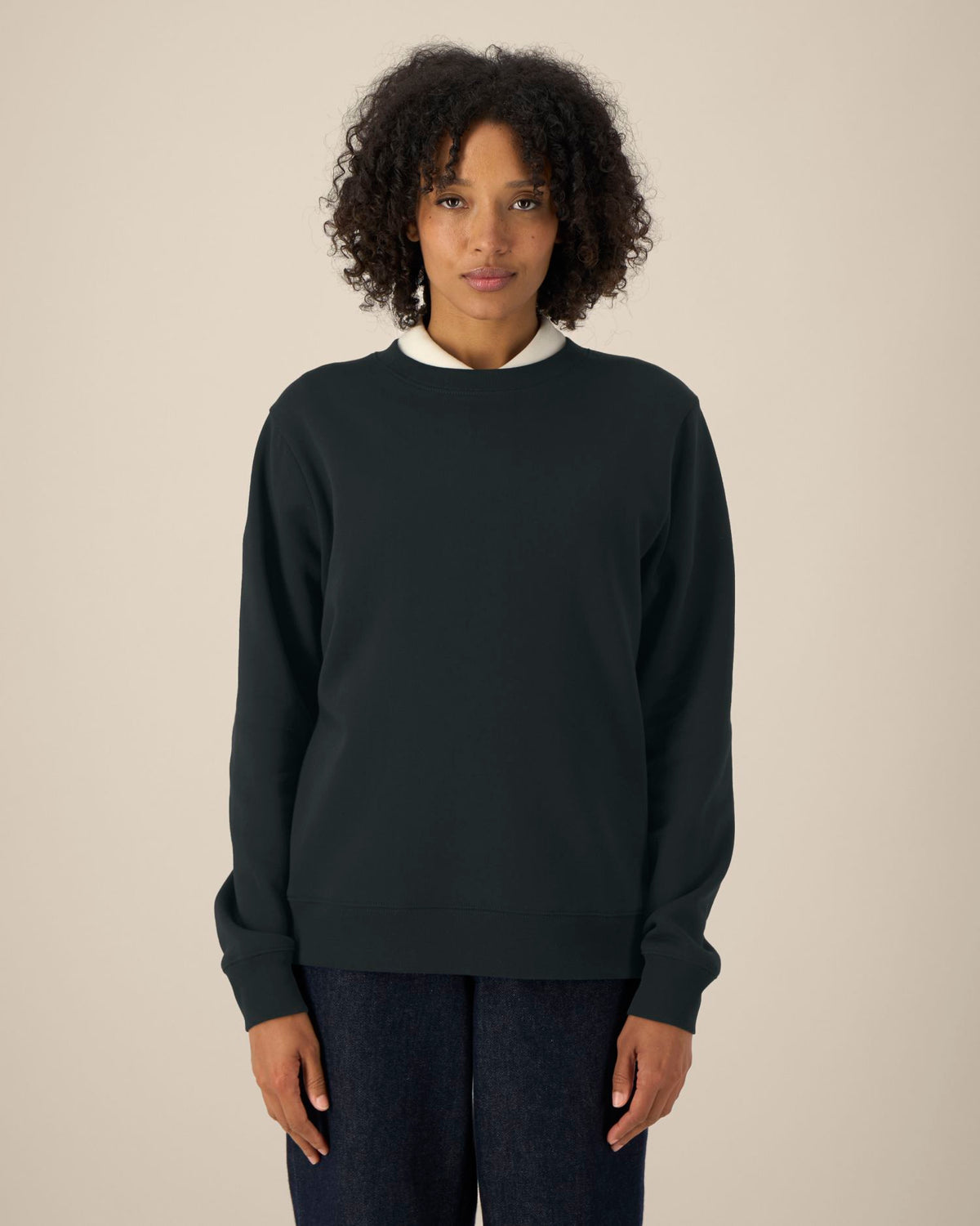 Black - C002