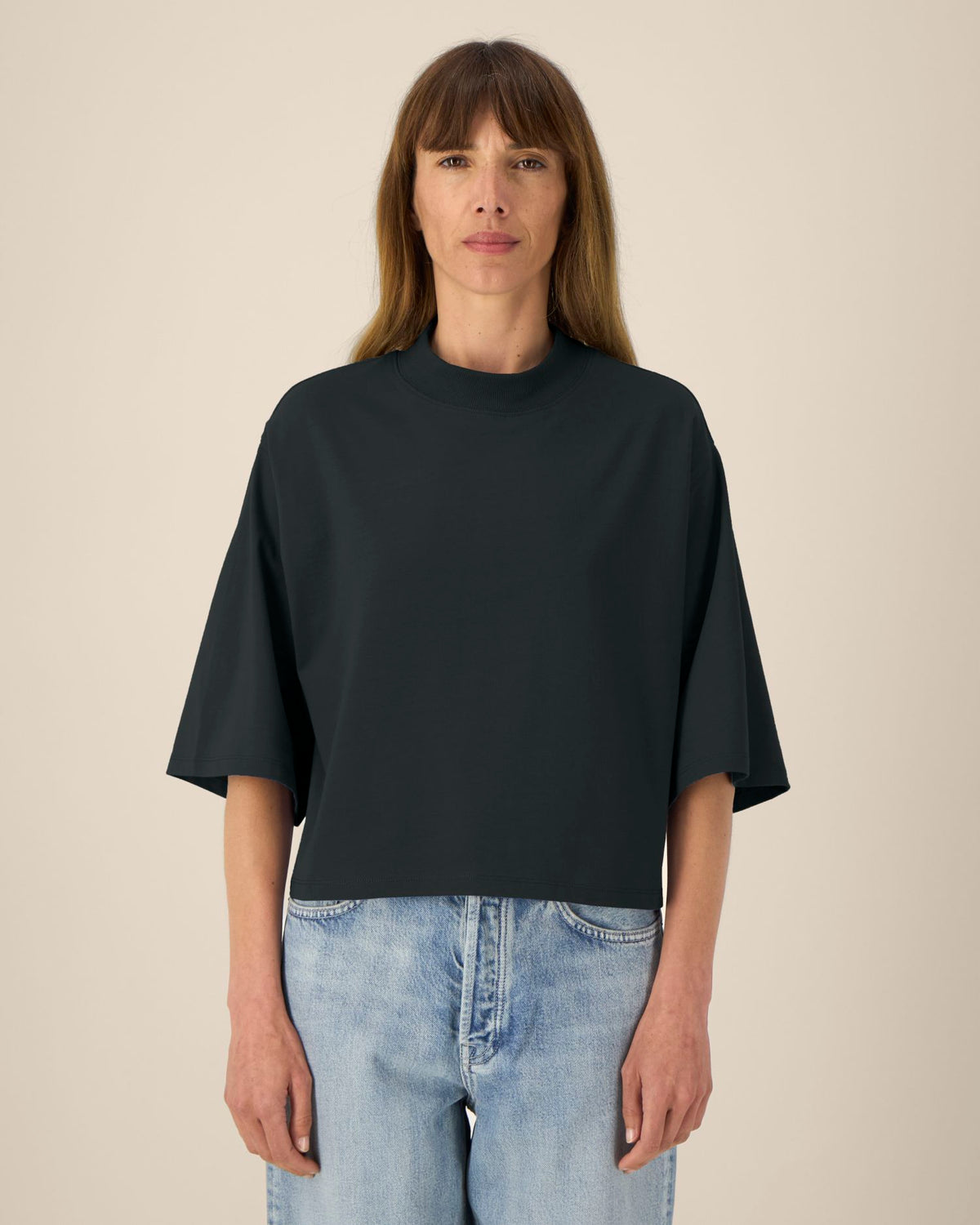 Black - C002